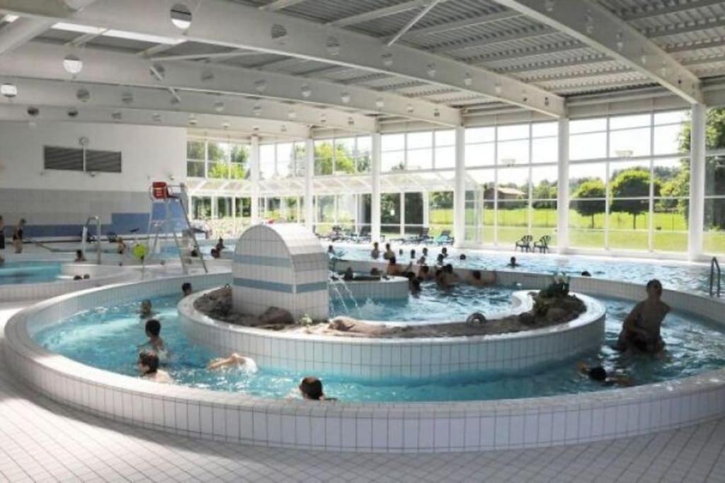 De 2 A 6 Personnes - Le Street'Art - Sarrebourg Centre - Gare A 500M - A 20 Minutes De Center Parc Et Parc Animalier Sainte-Croix - Netflix - Wifi Apartment Ngoại thất bức ảnh