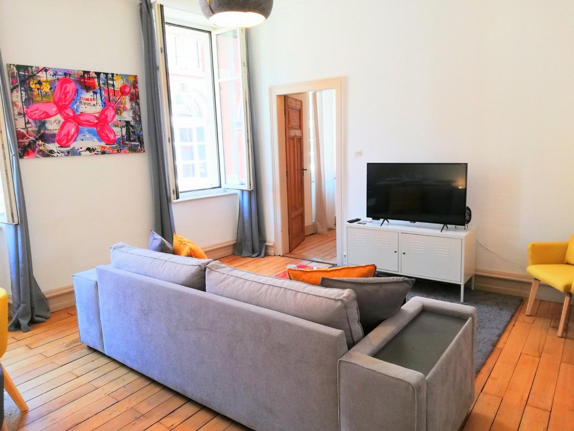 De 2 A 6 Personnes - Le Street'Art - Sarrebourg Centre - Gare A 500M - A 20 Minutes De Center Parc Et Parc Animalier Sainte-Croix - Netflix - Wifi Apartment Ngoại thất bức ảnh